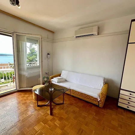 Apartment Neno