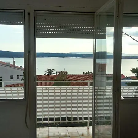 Neno Apartment *